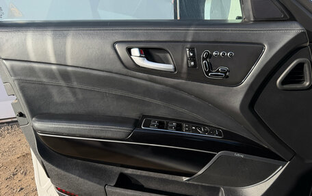 KIA Quoris I, 2014 год, 1 475 000 рублей, 17 фотография