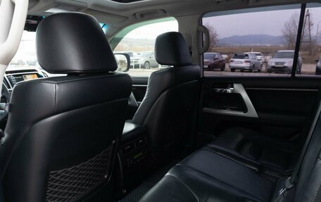 Toyota Land Cruiser 200, 2014 год, 4 361 000 рублей, 17 фотография