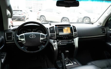 Toyota Land Cruiser 200, 2014 год, 4 361 000 рублей, 11 фотография