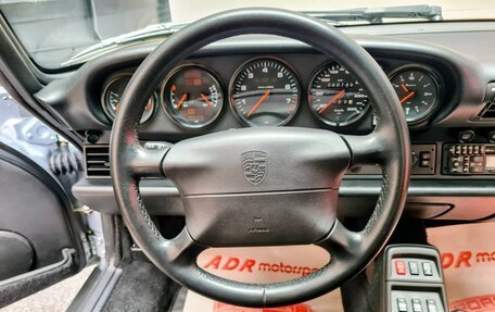 Porsche 911, 1996 год, 15 000 000 рублей, 9 фотография