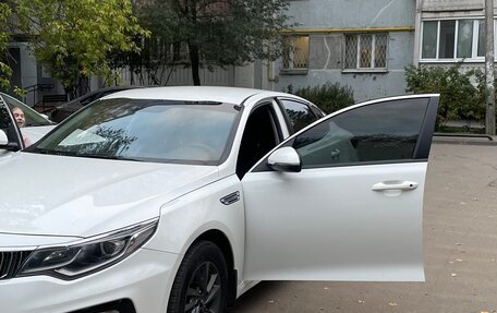 KIA Optima IV, 2019 год, 1 515 026 рублей, 10 фотография