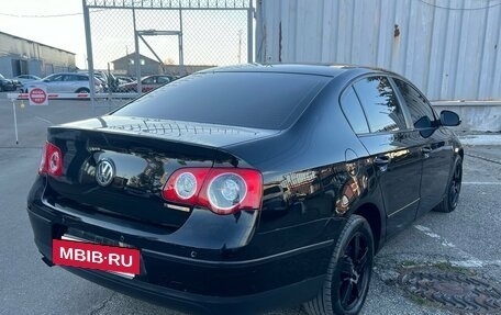 Volkswagen Passat B6, 2008 год, 620 000 рублей, 2 фотография