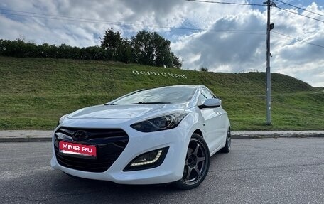 Hyundai i30 II рестайлинг, 2012 год, 850 000 рублей, 4 фотография
