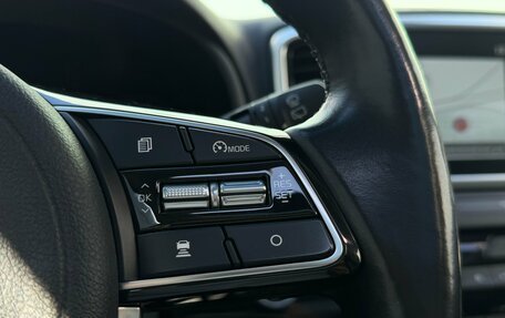 KIA Sportage IV рестайлинг, 2018 год, 2 495 000 рублей, 21 фотография