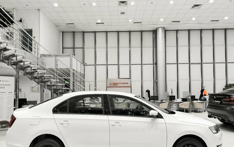 Skoda Rapid I, 2017 год, 1 050 000 рублей, 5 фотография