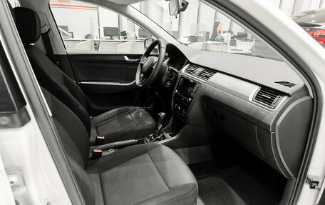 Skoda Rapid I, 2017 год, 1 050 000 рублей, 13 фотография
