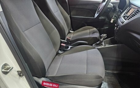 Hyundai Solaris II рестайлинг, 2022 год, 1 339 000 рублей, 12 фотография