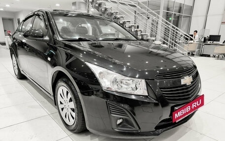 Chevrolet Cruze II, 2012 год, 750 000 рублей, 3 фотография