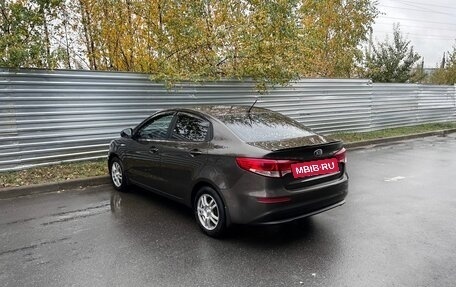 KIA Rio III рестайлинг, 2015 год, 690 000 рублей, 4 фотография