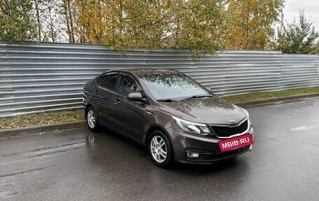 KIA Rio III рестайлинг, 2015 год, 690 000 рублей, 3 фотография