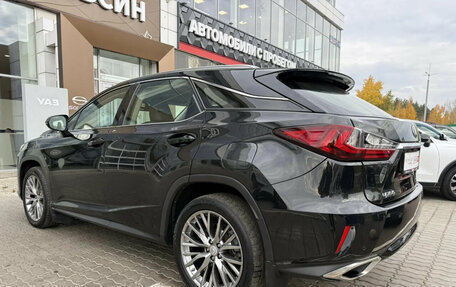 Lexus RX IV рестайлинг, 2017 год, 3 120 000 рублей, 19 фотография