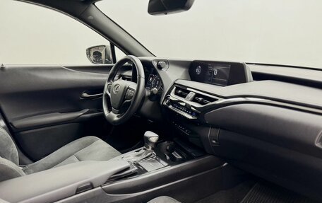 Lexus UX I, 2019 год, 2 574 000 рублей, 12 фотография