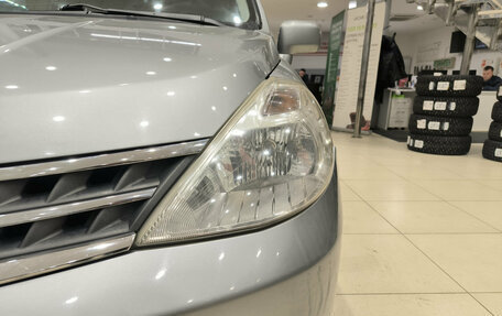 Nissan Tiida, 2010 год, 450 000 рублей, 21 фотография