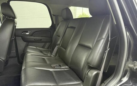 Chevrolet Tahoe III, 2011 год, 1 690 000 рублей, 11 фотография