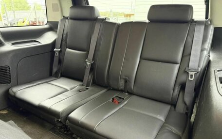 Chevrolet Tahoe III, 2011 год, 1 690 000 рублей, 12 фотография