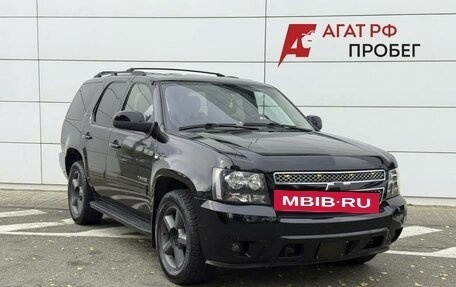 Chevrolet Tahoe III, 2011 год, 1 690 000 рублей, 3 фотография