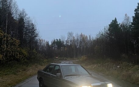 Mercedes-Benz 190 (W201), 1984 год, 400 000 рублей, 2 фотография