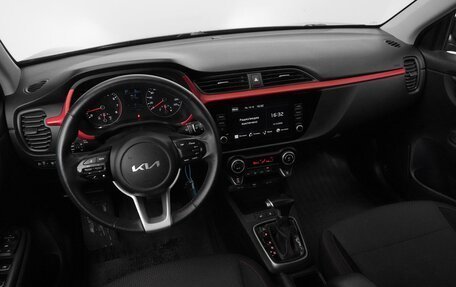 KIA Rio IV, 2021 год, 2 159 000 рублей, 13 фотография