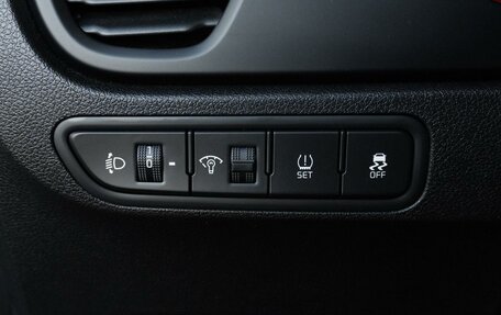 KIA Rio IV, 2021 год, 2 159 000 рублей, 27 фотография