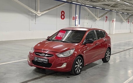 Hyundai Solaris II рестайлинг, 2012 год, 580 000 рублей, 5 фотография