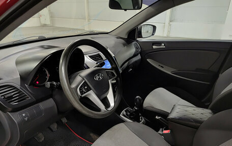 Hyundai Solaris II рестайлинг, 2012 год, 580 000 рублей, 20 фотография