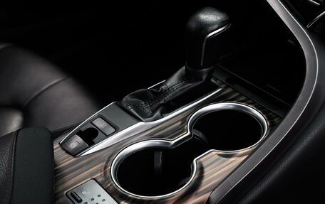 Toyota Camry, 2019 год, 2 835 000 рублей, 15 фотография