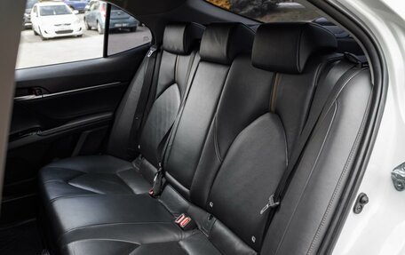 Toyota Camry, 2019 год, 2 835 000 рублей, 9 фотография