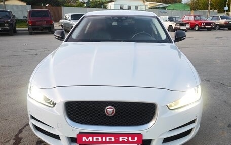 Jaguar XE I рестайлинг, 2016 год, 1 360 000 рублей, 8 фотография