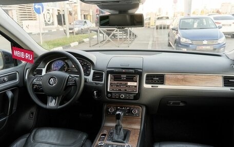 Volkswagen Touareg III, 2013 год, 2 078 000 рублей, 7 фотография