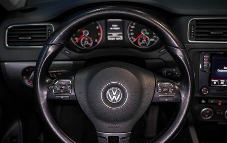 Volkswagen Jetta VI, 2013 год, 1 250 000 рублей, 26 фотография