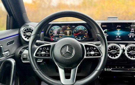 Mercedes-Benz A-Класс, 2021 год, 2 850 000 рублей, 11 фотография