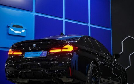 BMW 5 серия, 2018 год, 2 900 000 рублей, 6 фотография