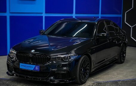 BMW 5 серия, 2018 год, 2 900 000 рублей, 2 фотография