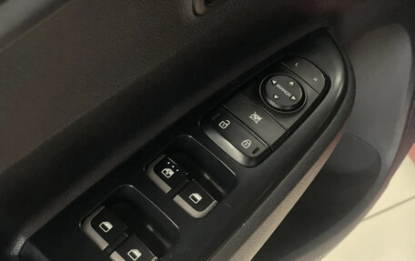 KIA Rio IV, 2020 год, 1 589 000 рублей, 13 фотография