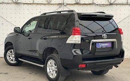 Toyota Land Cruiser Prado 150 рестайлинг 2, 2011 год, 3 500 000 рублей, 8 фотография