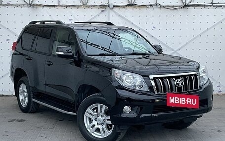 Toyota Land Cruiser Prado 150 рестайлинг 2, 2011 год, 3 500 000 рублей, 4 фотография