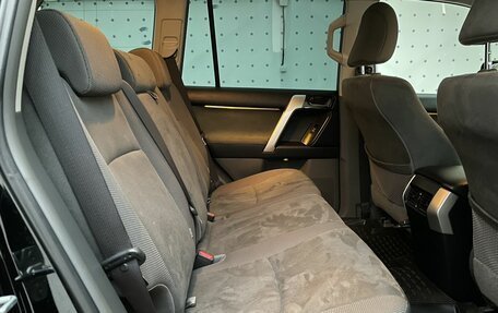 Toyota Land Cruiser Prado 150 рестайлинг 2, 2011 год, 3 500 000 рублей, 20 фотография
