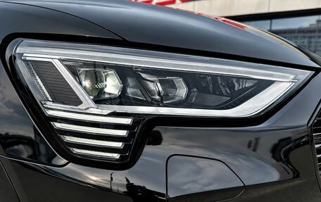 Audi e-tron I, 2022 год, 7 600 000 рублей, 8 фотография