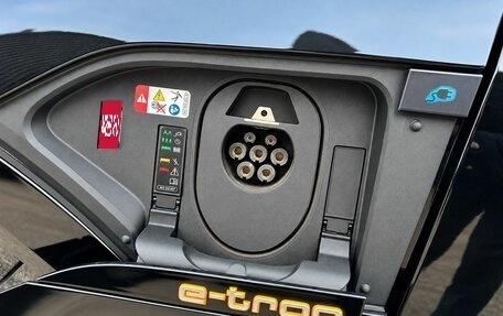 Audi e-tron I, 2022 год, 7 600 000 рублей, 28 фотография