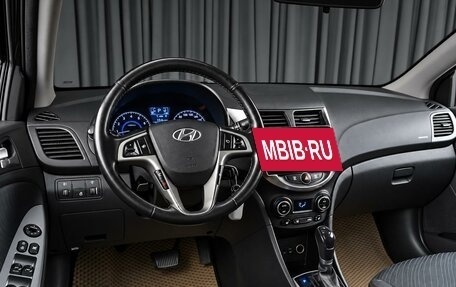 Hyundai Solaris II рестайлинг, 2015 год, 1 019 000 рублей, 6 фотография