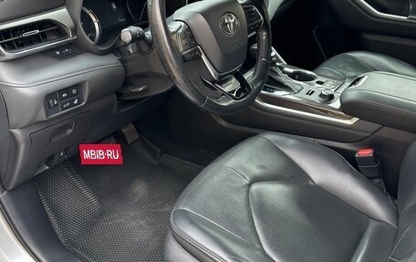 Toyota Highlander, 2021 год, 4 750 000 рублей, 9 фотография