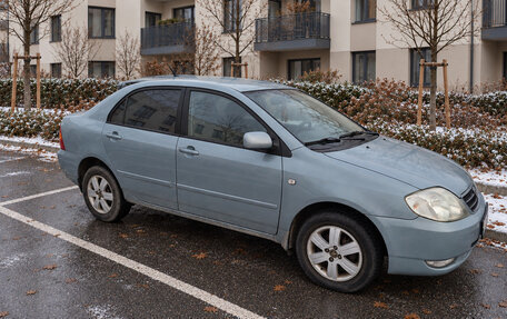 Toyota Corolla, 2004 год, 490 000 рублей, 2 фотография