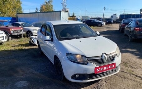 Renault Logan II, 2017 год, 520 000 рублей, 2 фотография