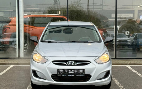 Hyundai Solaris II рестайлинг, 2013 год, 650 000 рублей, 3 фотография
