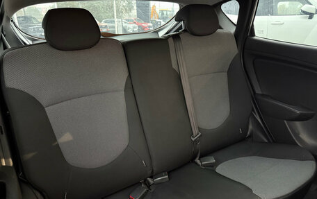 Hyundai Solaris II рестайлинг, 2013 год, 650 000 рублей, 8 фотография