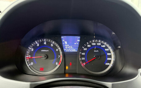 Hyundai Solaris II рестайлинг, 2013 год, 650 000 рублей, 11 фотография