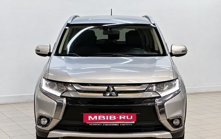 Mitsubishi Outlander III рестайлинг 3, 2015 год, 1 730 000 рублей, 2 фотография