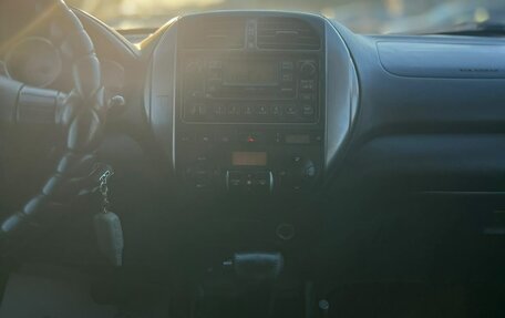 Toyota RAV4, 2004 год, 899 000 рублей, 19 фотография