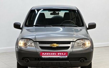 Chevrolet Niva I рестайлинг, 2017 год, 650 000 рублей, 2 фотография