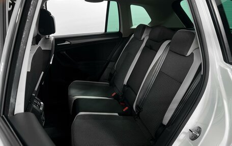 Volkswagen Tiguan II, 2019 год, 2 405 000 рублей, 9 фотография